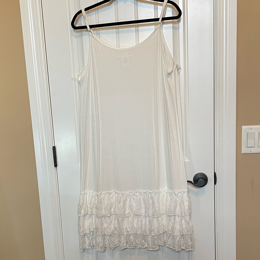 XL Angel Heart Boutique White Lace Tiered Slip Top Dress Cami NWT - Picture 7 of 14